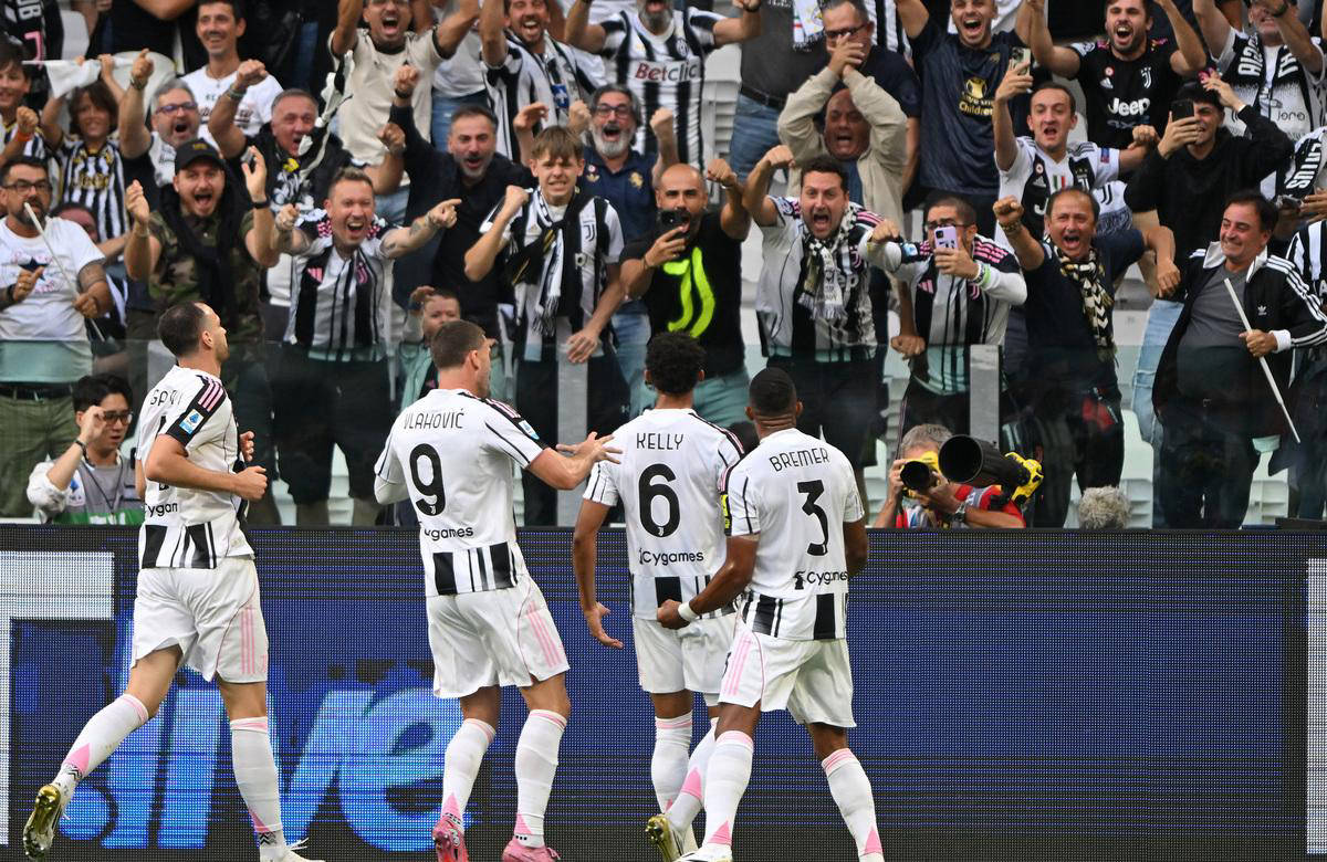 新闻社区评论互动